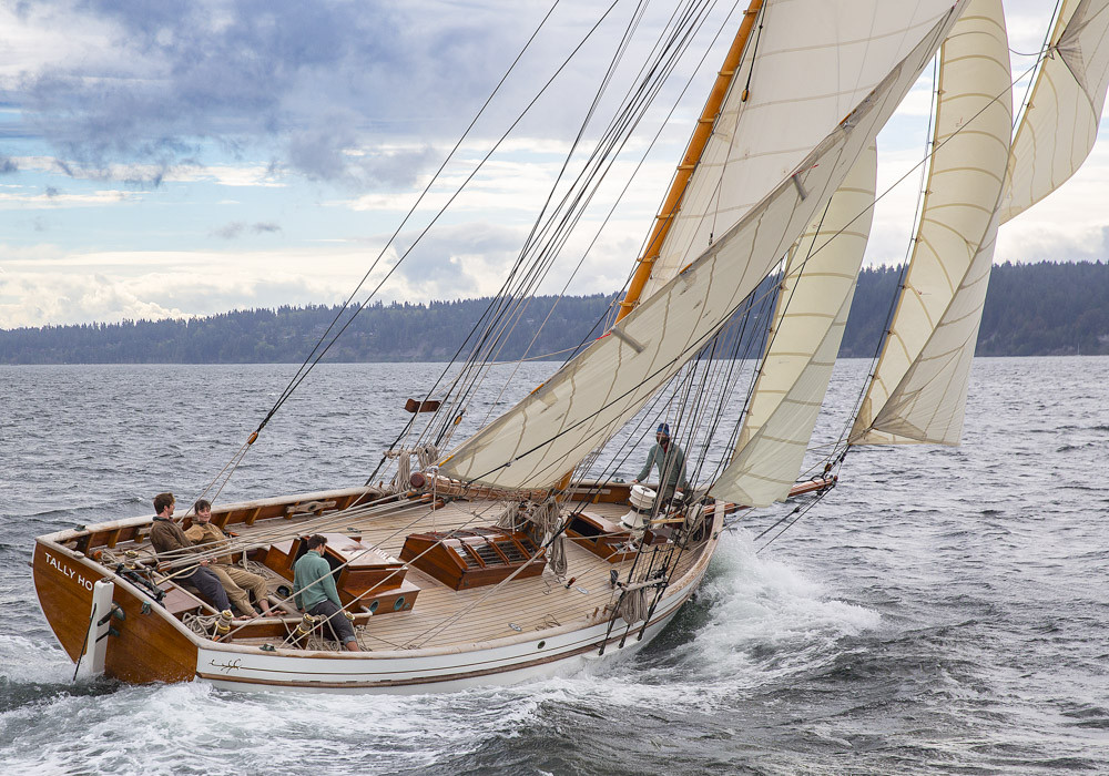 Tally Ho at sea — the voyage south