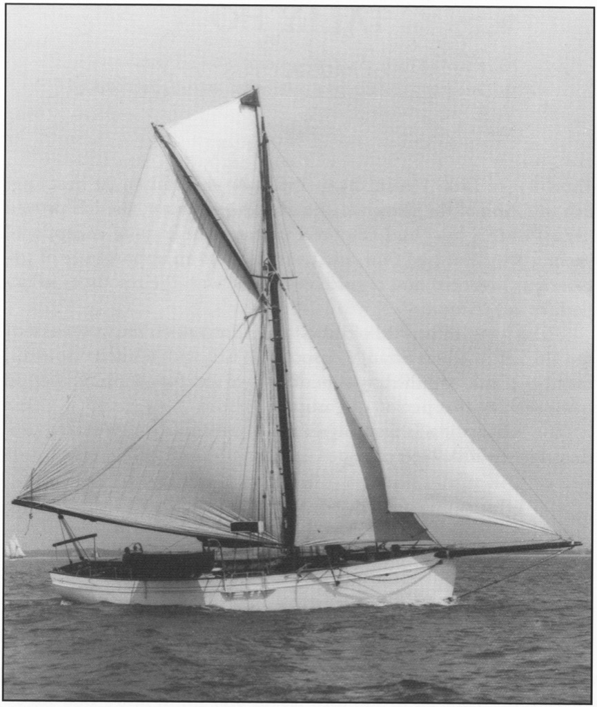 Tally Ho under sail, 1926